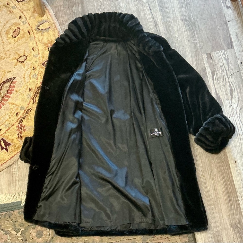 Vintage Black Old Money Faux Fur Coat Jacket Oversized Long Bell Sleeve Mob Wife - Picture 12 of 13